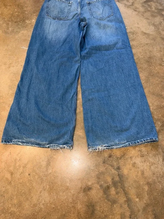 Aeropostale Distressed High Rise Wide-Leg  Jeans - Size 12 - Picture 5 of 11